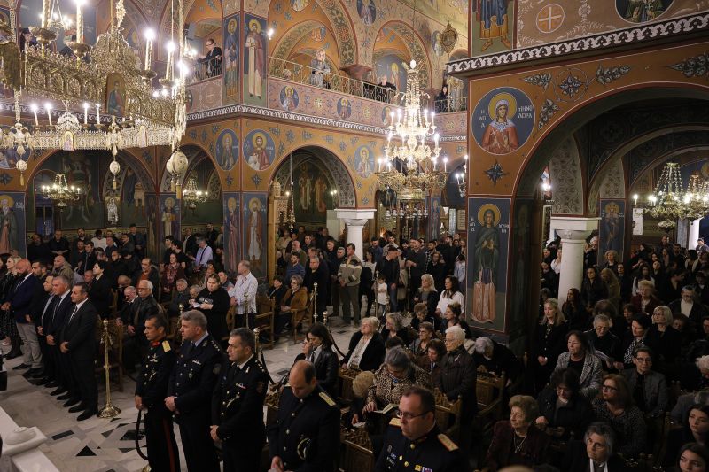  Η Ακολουθία του Επιταφίου στη Δράμα